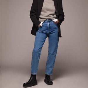 Mom fit Jeans ZARA
